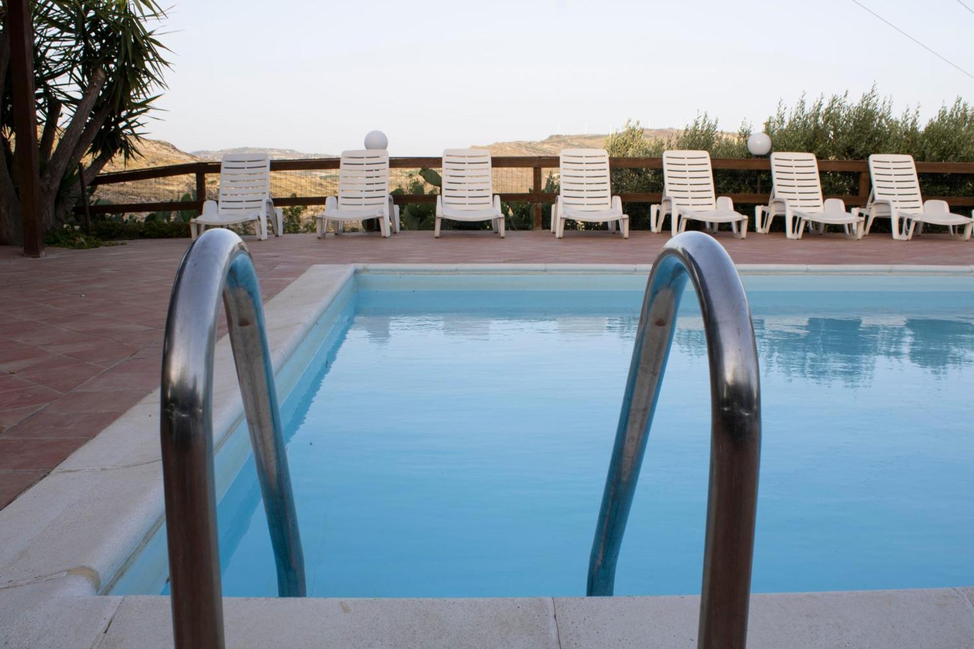 Agriturismo Bellajo - Ville Rustiche Con Piscina อากริเจนโต ภายนอก รูปภาพ